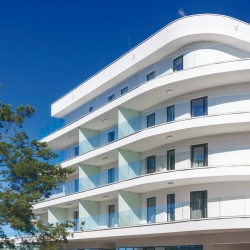 Plafoniera Exterior BACHELOR 7056 Mantra LED, Alb, Spania